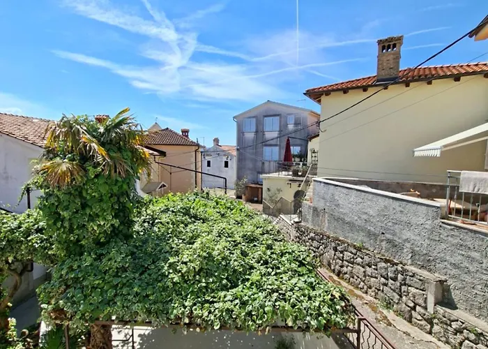 Vacation Home, Ferienhaus Klaudia In Kraj, Moscenicka Draga Near Opatija